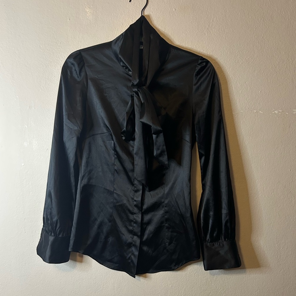 Hawes & Curtis Tie Neck Button Down
